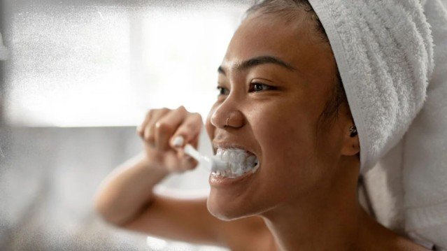 Get bright white teeth at home